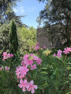 Maison en bord de garrigue